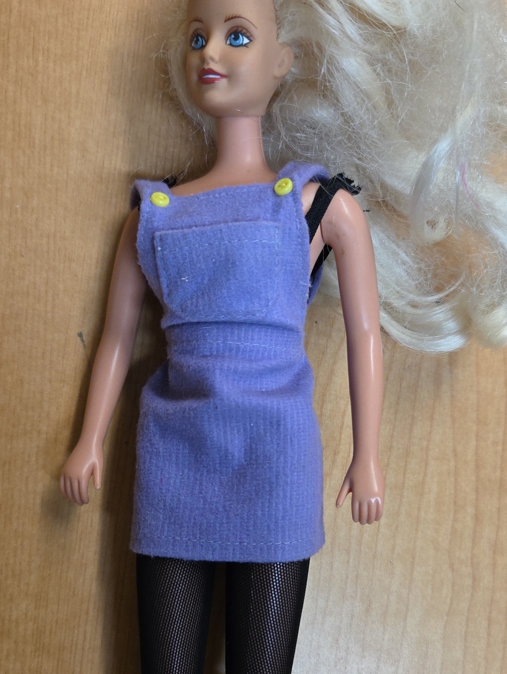 Vintage 90s Rare Walking Tanya Baby Sitter Doll Giochi Preziosi Toys - Picture 6 of 8